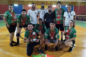 Foto - CAMPEONATO DE VÔLEI MISTO.