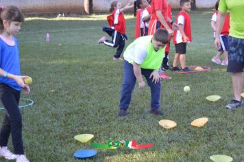 Foto - 1ª COLONIA DE FÉRIAS PROMOVIDA PELA PREFEITURA MUNICIPAL É UM SUCESSO EM PEDRINHAS PAULISTA COM MAIS DE 100 ATIVIDADES RECREATIVAS.