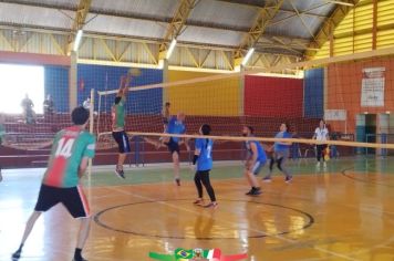 Foto - CAMPEONATO DE VÔLEI MISTO.