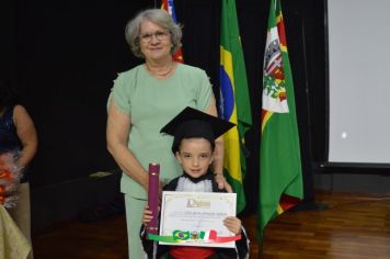 Foto - FORMATURA DOS ALUNOS DA EMEI. FRANCESCO ROMANO.