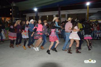 Foto - PREFEITURA MUNICIPAL REALIZA FESTA JUNINA DA ESCOLA CLOVIS MANFIO 2023.