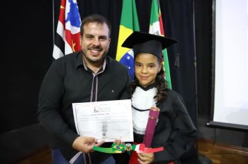 Foto - FORMATURA EMEF PROF CLOVIS MANFIO.