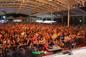 Foto - PEDRINHAS PAULISTA COMEMORA 71 ANOS.