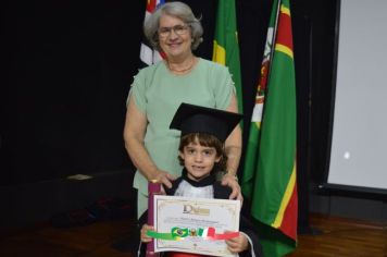 Foto - FORMATURA DOS ALUNOS DA EMEI. FRANCESCO ROMANO.