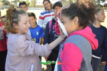 Foto - 1ª COLONIA DE FÉRIAS PROMOVIDA PELA PREFEITURA MUNICIPAL É UM SUCESSO EM PEDRINHAS PAULISTA COM MAIS DE 100 ATIVIDADES RECREATIVAS.