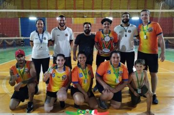 Foto - CAMPEONATO DE VÔLEI MISTO.