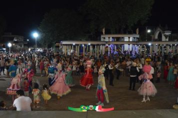 Foto - SHOW DE PREMIOS IPTU E ENTREGA DE BRINQUEDOS