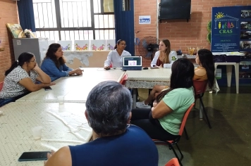 CRAS REALIZA ATIVIDADES VOLTADAS ÀS MULHERES DURANTE O MÊS DE MARÇO.