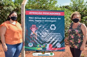 PREFEITURA MUNICIPAL INSTALA PLACA DE AVISO AOS PESCADORES